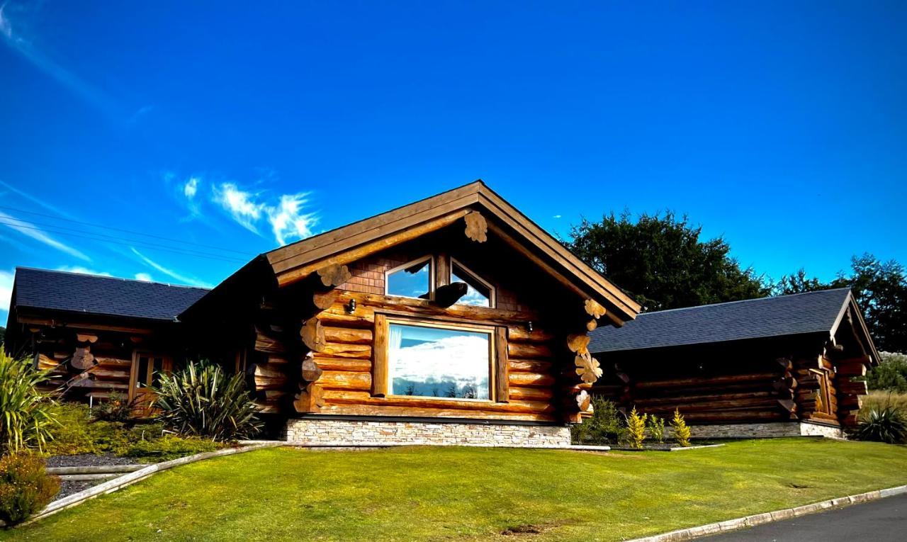 The Log Cabins At The Vu 巴斯盖特 外观 照片